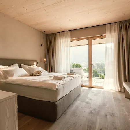 Hotel Tulie Most na Soči