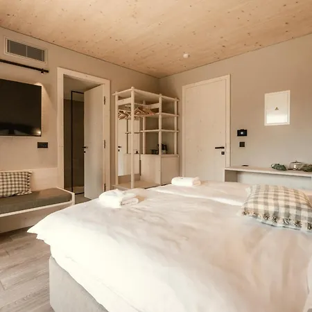 Hotel Tulie Most na Soči
