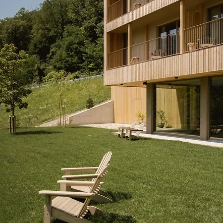 Hotel Tulie *